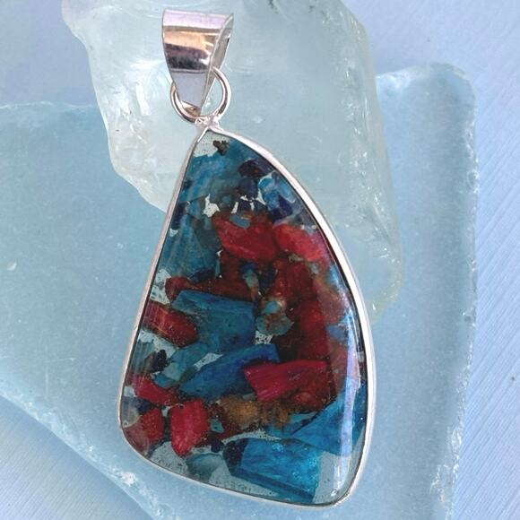 Oyster Turquoise Pendant and Earring Set - Picture 2 of 6